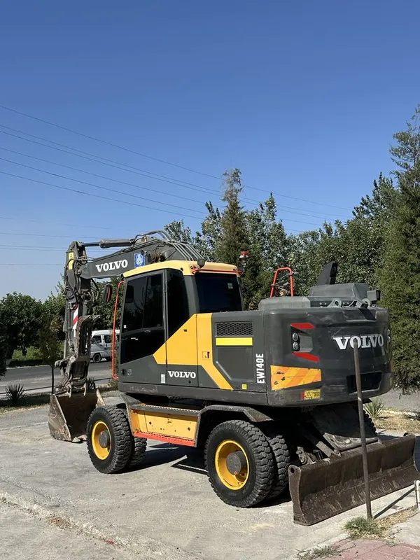 Ekskavator volvo ew 140 Ekskavator volvo ew 140
