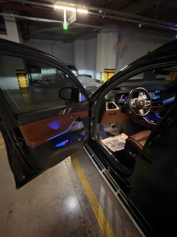 Продаётся BMW X7 40i , твин турбо 3л. , краска тоззааа 8 Продаётся BMW X7 40i , твин турбо 3л. , краска тоззааа 8