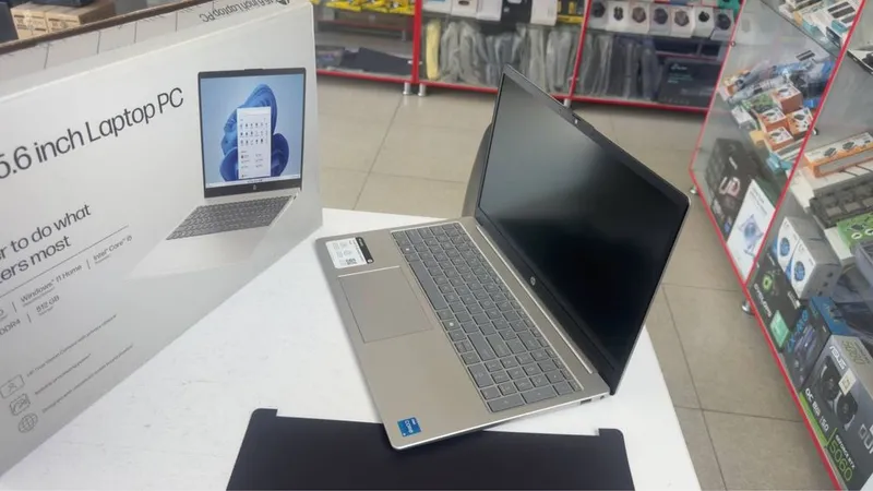 New HP core i5-13avlod DDR4 8/256 ssd holati yengi — фото 3