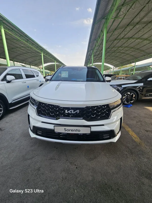Kia Sorento 2.5 Full pozitsiyasi Black Edition