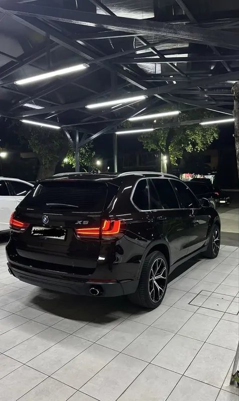 BMW X5 xDrive 35i 6 BMW X5 xDrive 35i 6