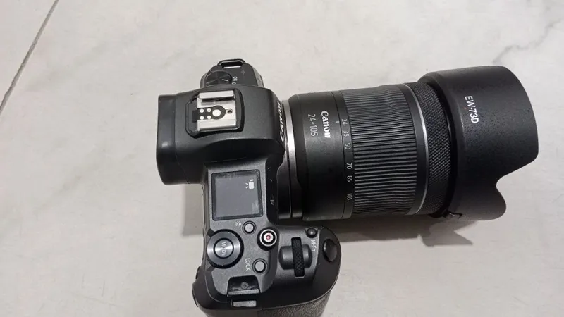 Canon eos R kamerasi sotiladi