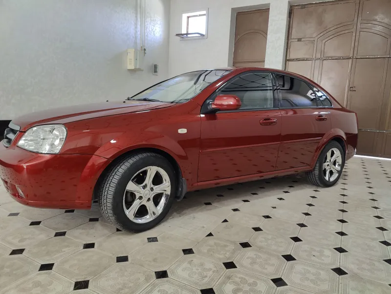 Daewoo lacetti 1.8 Корейский — фото 1