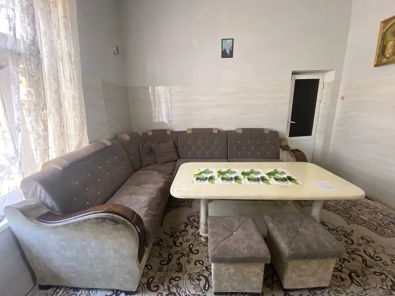 Уголок sotiladi. 1 Уголок sotiladi. 1