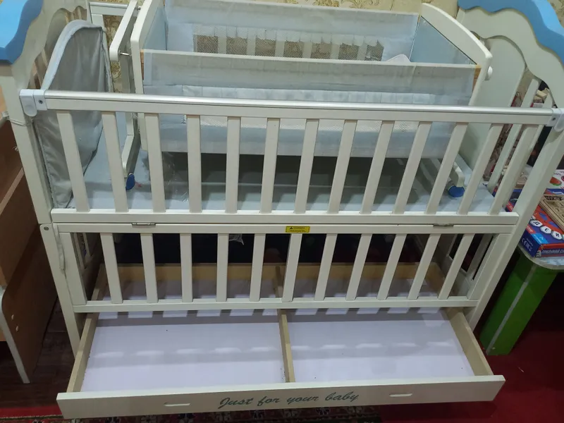 Детская кровать 1 Детская кровать 1