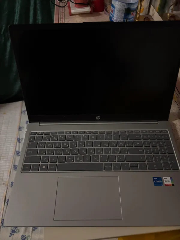 Ноутбук HP Laptop 15, SSD 512 ГБ 5