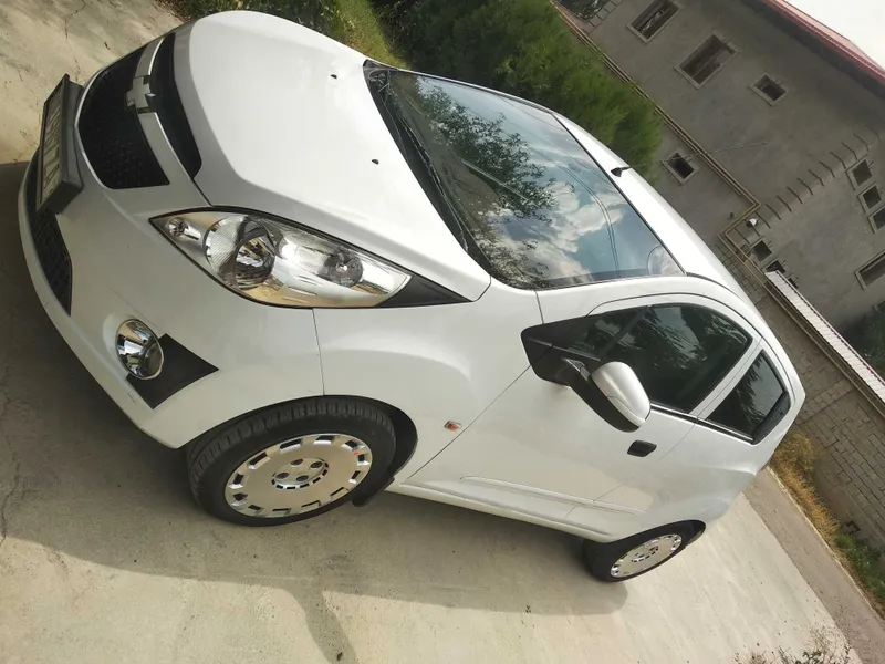 Chevrolet Spark 2010 1