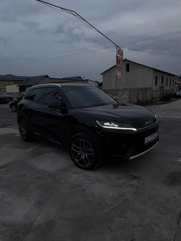 Byd yuan up 2026 gibrid ofitsanli
