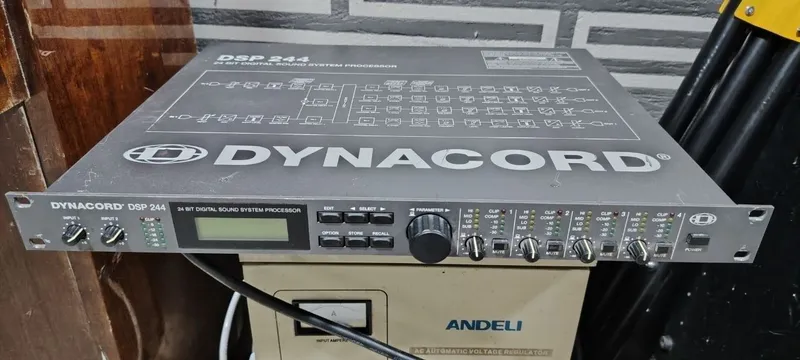 Dynacord dsp244 protsessor 1