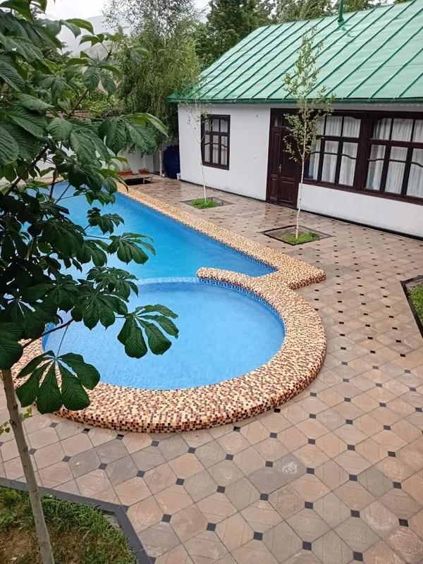 Дача (Dacha) в горах Бричмулла