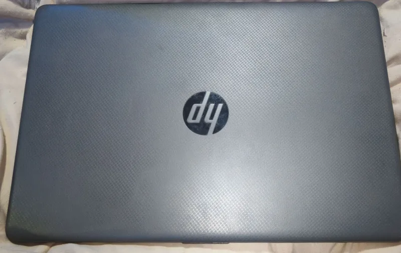 Продам ноутбук HP 1 Продам ноутбук HP 1
