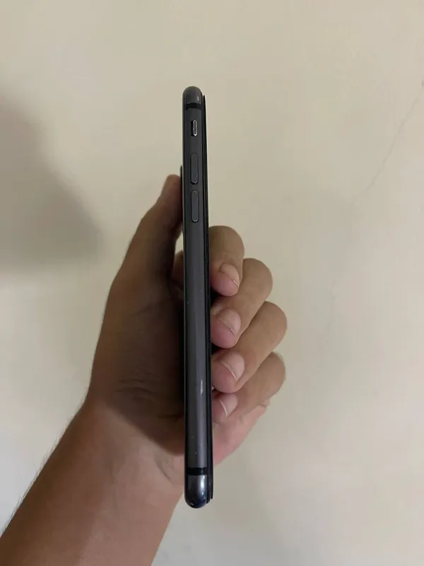 iPhone 8 64gb 100% 2 iPhone 8 64gb 100% 2