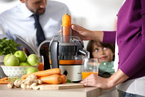 Центрифужная соковыжималка Philips Viva Collection HR1832/00 — фото 1