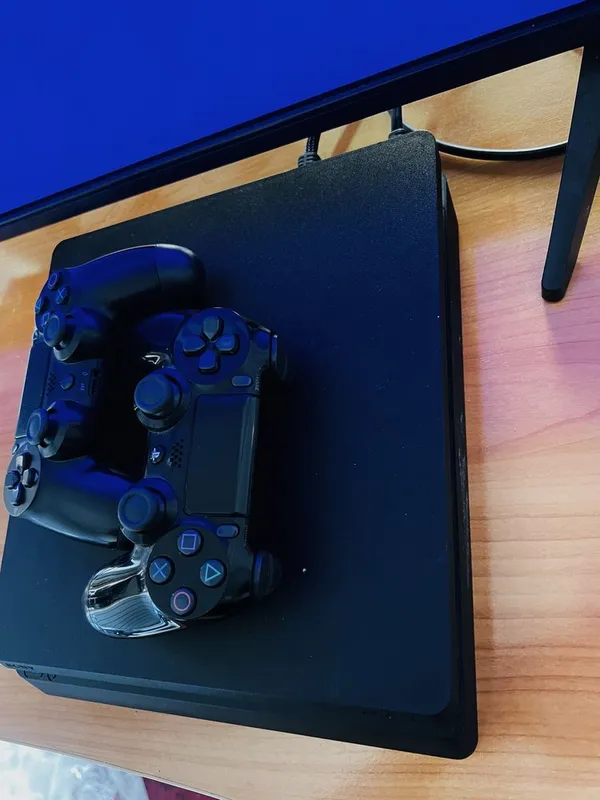 Playstation 4 slim—1TB | 12 tA Top Õyinlar bilan spiderman 2 Gta5 — фото 4