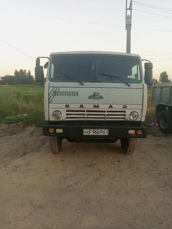 KAMAZ 5511 Kulrang 5