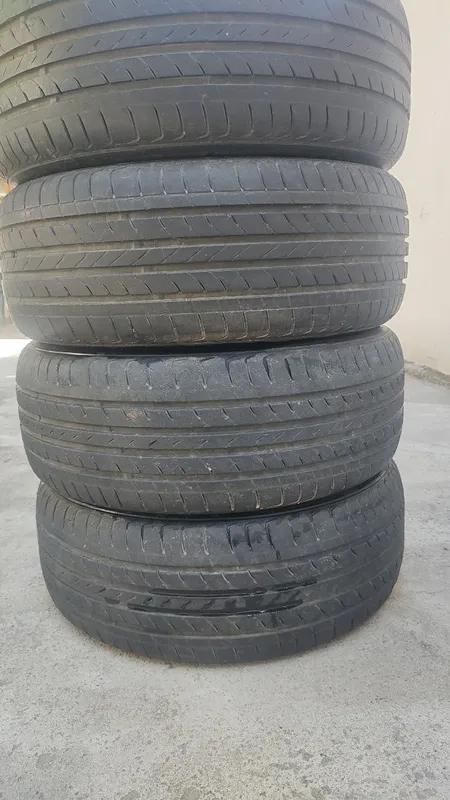 Продам баллони размер 15 2