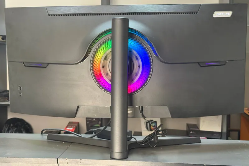 Ziffler curved 34 3K 165Hz 2 Ziffler curved 34 3K 165Hz 2