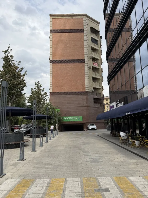 Продается Авто парковка в Алайский базар 2 Продается Авто парковка в Алайский базар 2