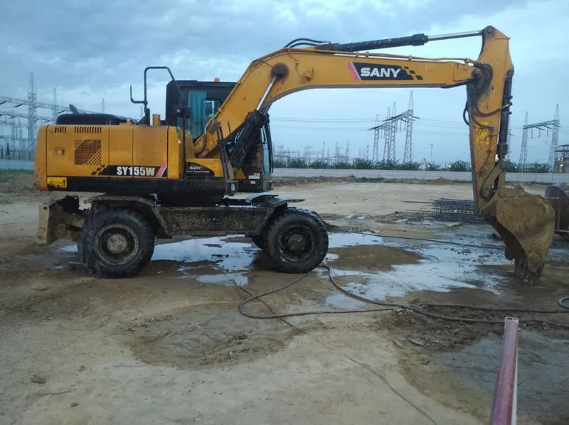 Ekskavator sotiladi Ekskavator sotiladi