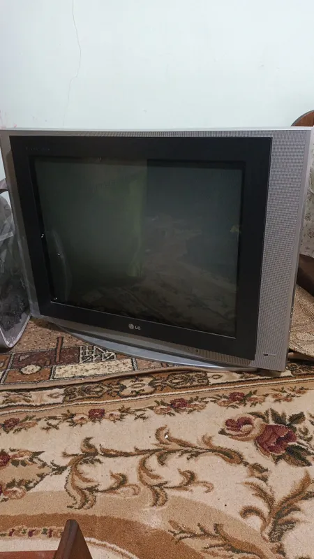 Телевизор LG ultra. — фото 1