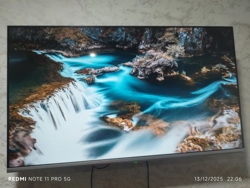 Televizor Samsung olinganiga 3 yil bo'ldi 4K 45talik — фото 3