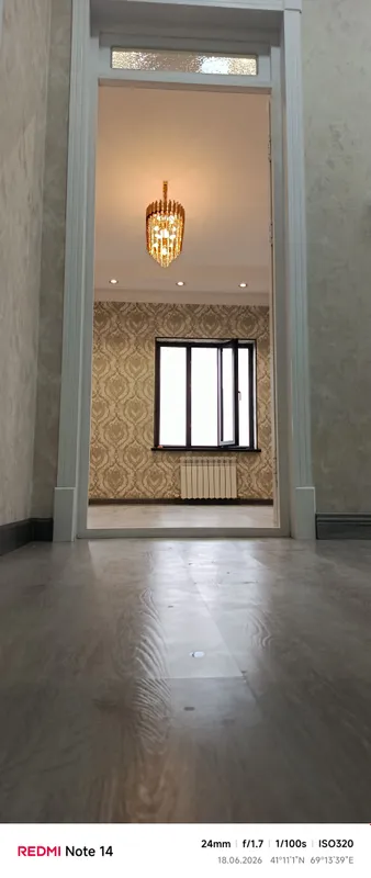 Обой, Отточено, Ламинат таркет, Люстра галагин 4