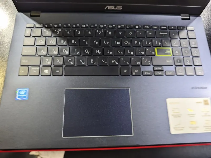 Asus intel celeron N4020 2 Asus intel celeron N4020 2