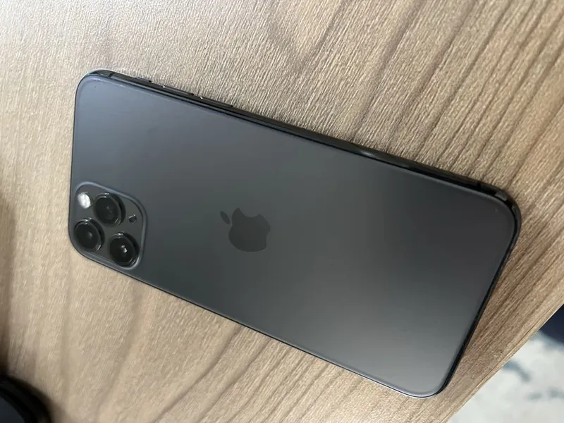 Iphone 11 pro 256GB sotiladi 1 Iphone 11 pro 256GB sotiladi 1