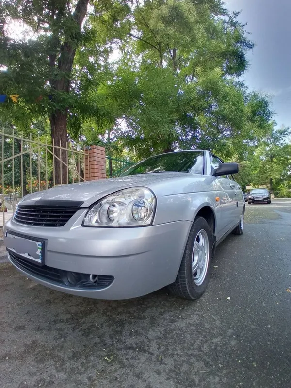 Lada priora sotiladi kraska top toza 2