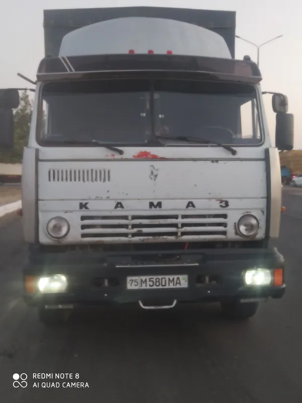КамАЗ Сотилади Холати зур.