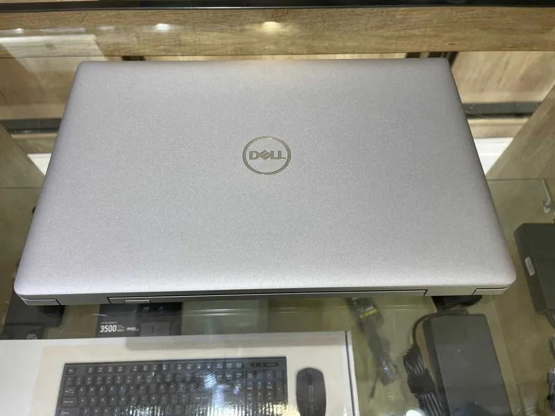 DELL Precision 3560 Intel Core i5-1145G7 озу8гб 256ssd 3 DELL Precision 3560 Intel Core i5-1145G7 озу8гб 256ssd 3