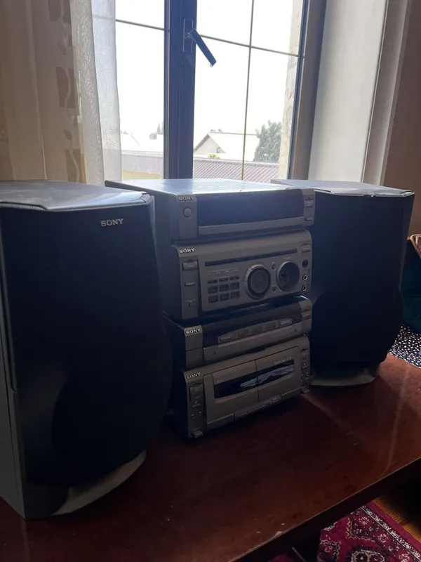 Музыкальный центр Sony MHC-W55 с колонками 1 Музыкальный центр Sony MHC-W55 с колонками 1