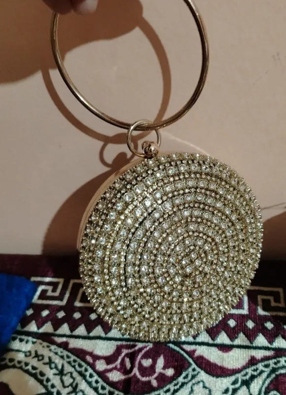 kelinlar uchun sumkacha
