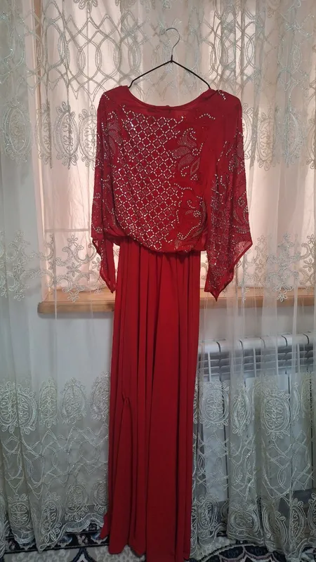 Женское платье — фото 2