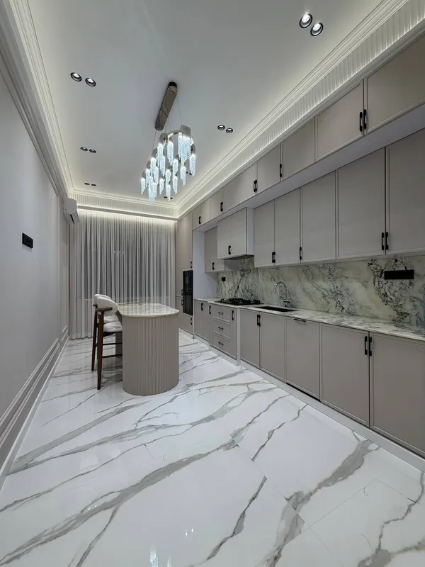 4-комнатная квартира, 180 м², Юнусабад 7