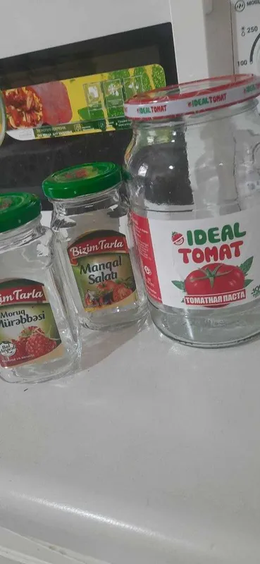 Продаются банки стеклянные. Продаются банки стеклянные.