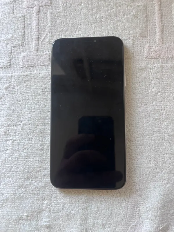 Iphone xs белый 64 gb 1