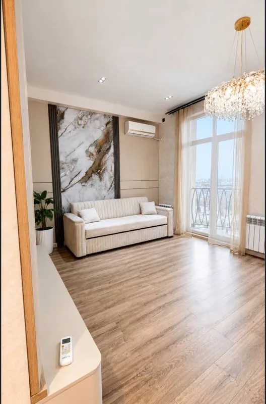 Продаётся 2-комнатная квартира в ЖК Glamour Residence 1 Продаётся 2-комнатная квартира в ЖК Glamour Residence 1