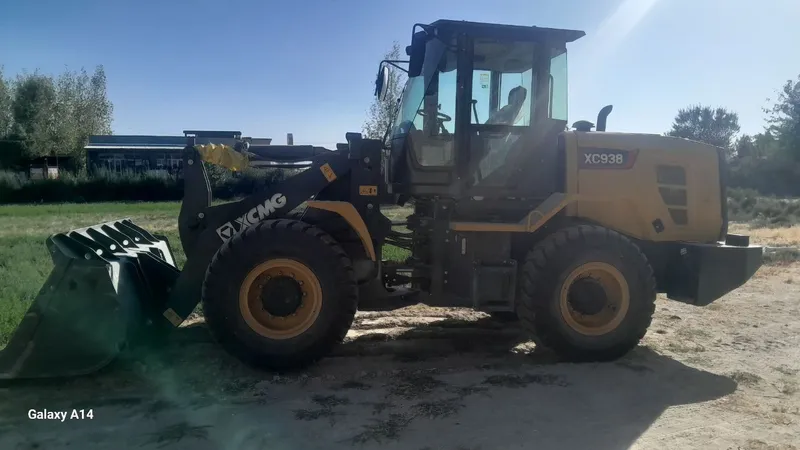 Ekskovator pogruzchik 3 Ekskovator pogruzchik 3