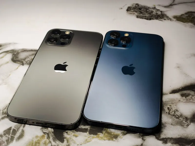 iPhone 12 Pro Max — фото 2
