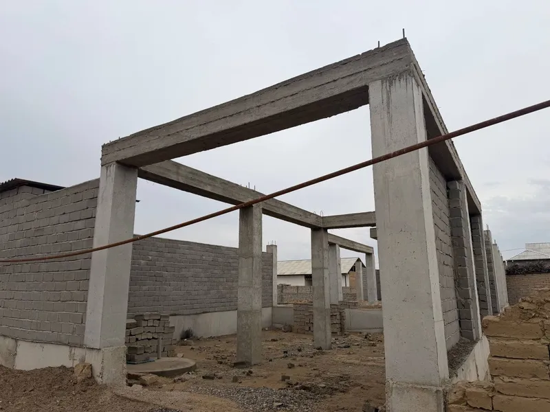 Yangi bog 3 sotix devorla uralgan kucha boshidan katejla qurilobdi ka — фото 3