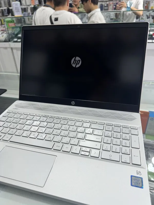 Hp Pavilion i5-8Th 8/256+1Tb/Mx 150 2Gb 15.6 FHD Ips — фото 1