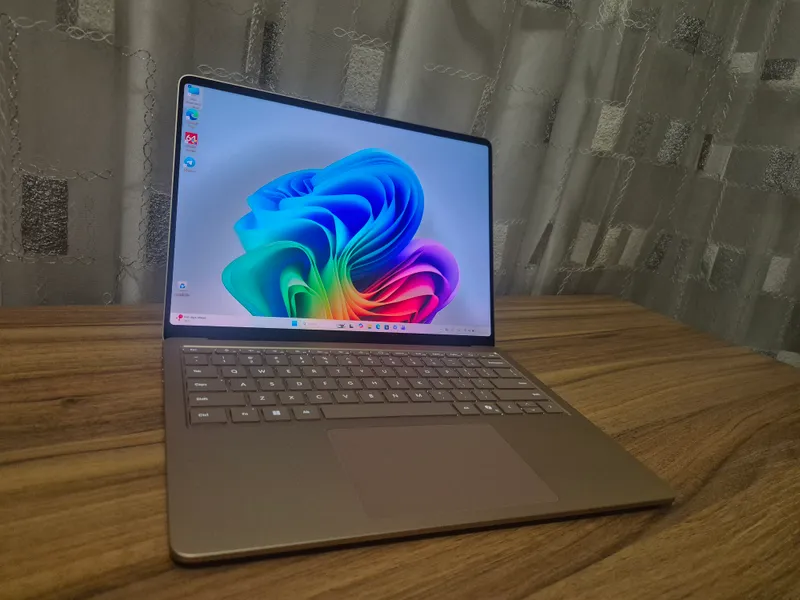 Microsoft Surface Laptop 7 1 Microsoft Surface Laptop 7 1