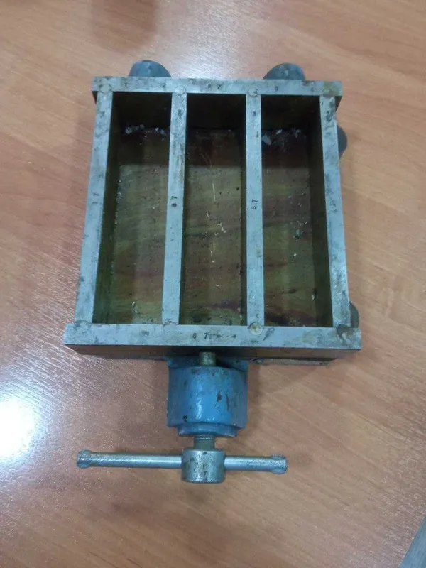 Формы балочек 3ФБ-40 (размером 40×40×160 мм)