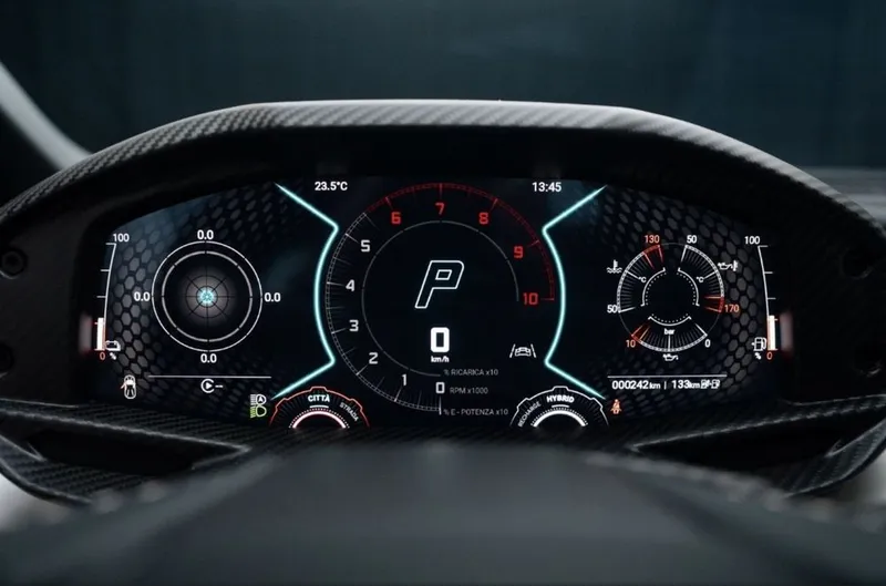 Lamborghini Revuelto 2026 7 Lamborghini Revuelto 2026 7