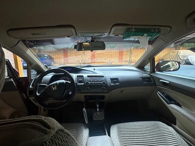 Honda Civic 2008г Америка — фото 6