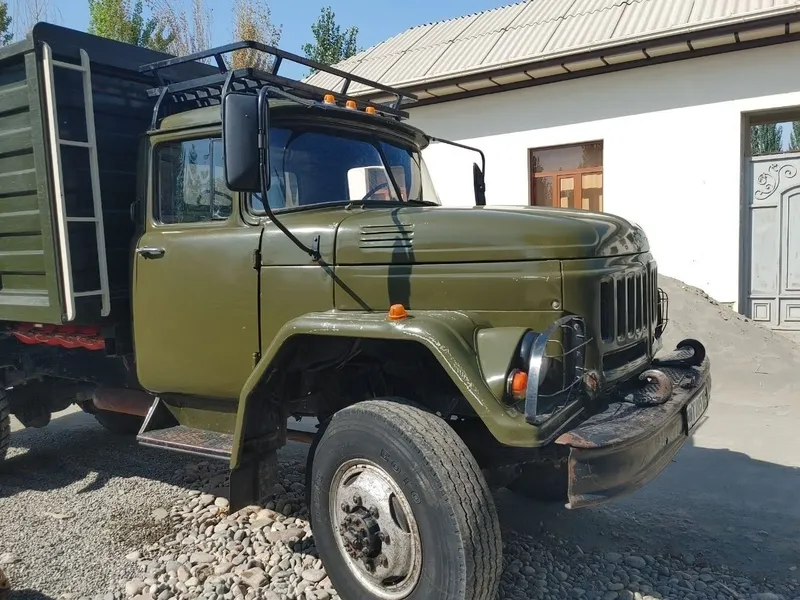 131 zil 1987 yilda ishlab chiqarilgan 4 131 zil 1987 yilda ishlab chiqarilgan 4
