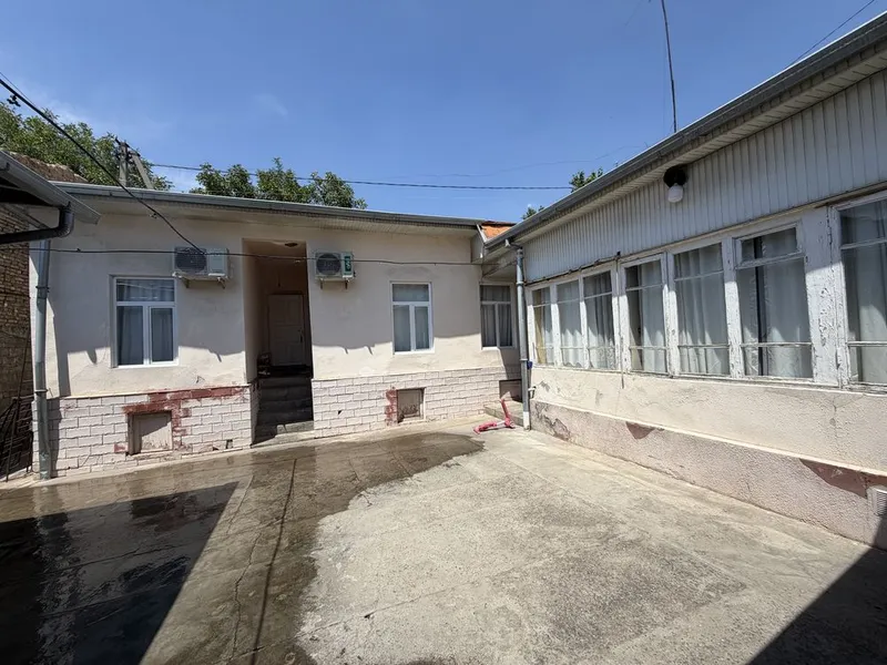 Продам дом комолон махалле 5