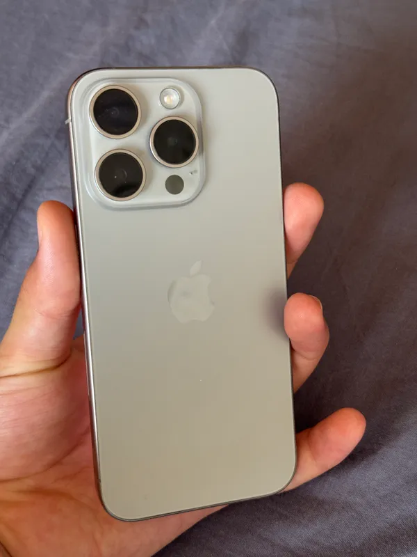 Iphone 15 pro ideal 256gb