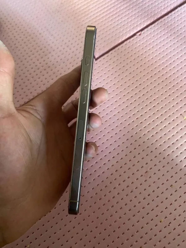 Iphone 16 pro max 256 5 Iphone 16 pro max 256 5